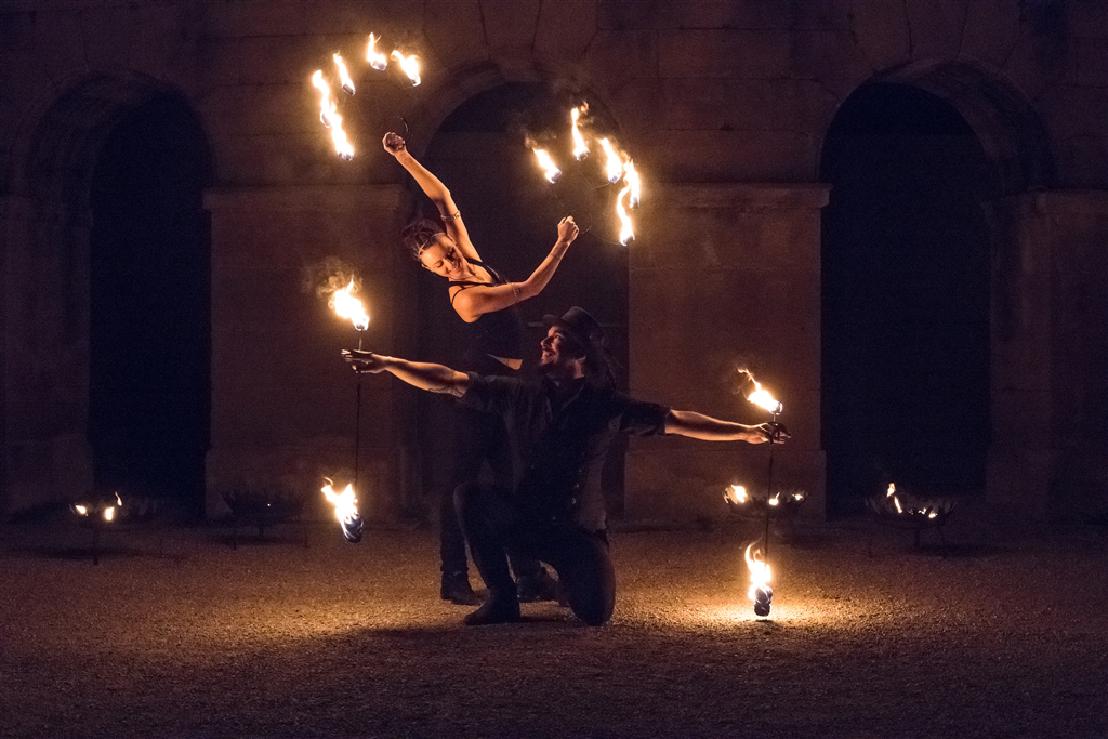 Spiel mit dem Feuer