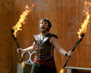 Doppelstäbe mit Feuer Doppelstäbe mit Feuer